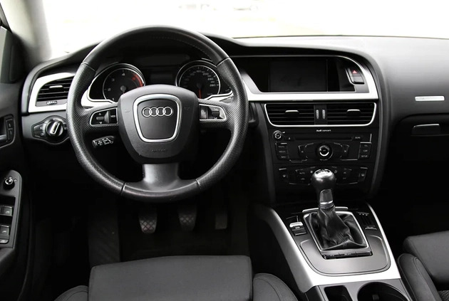 Audi A5 cena 55990 przebieg: 159980, rok produkcji 2011 z Szczawnica małe 562